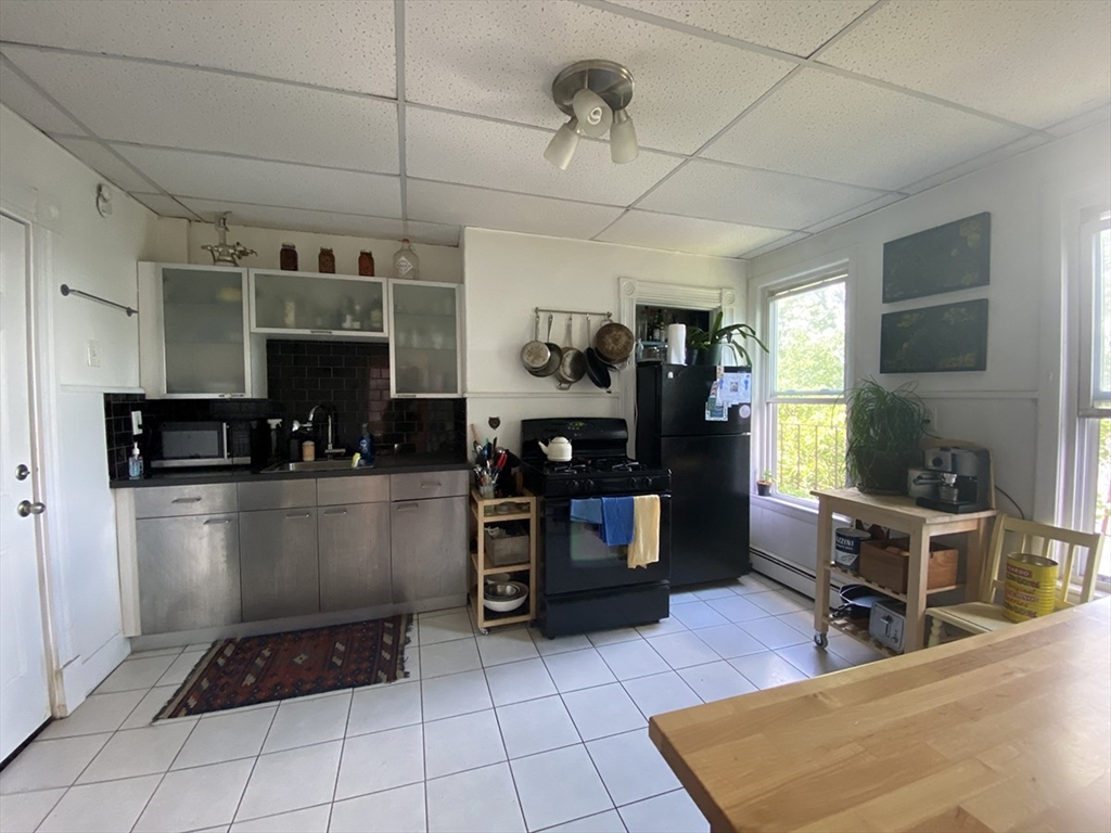 496 Sumner Street, Unit 3 Boston, MA 02128 - Photo 4 of 20