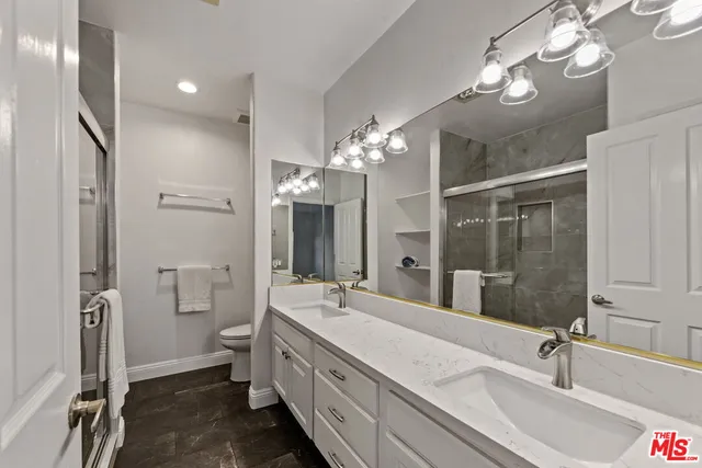 $4,395 | 1811 Manning Avenue, Unit 202, Los Angeles, CA 90025