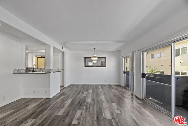 $4,395 | 1811 Manning Avenue, Unit 202, Los Angeles, CA 90025