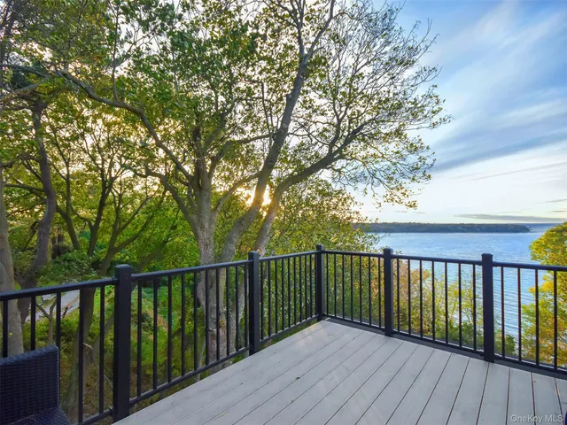 $3,600 | 120 Prospect Avenue, Unit 2, Sea Cliff, NY 11579