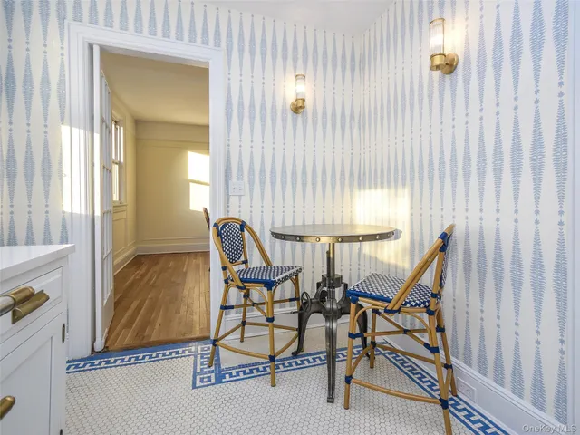 $3,600 | 120 Prospect Avenue, Unit 2, Sea Cliff, NY 11579