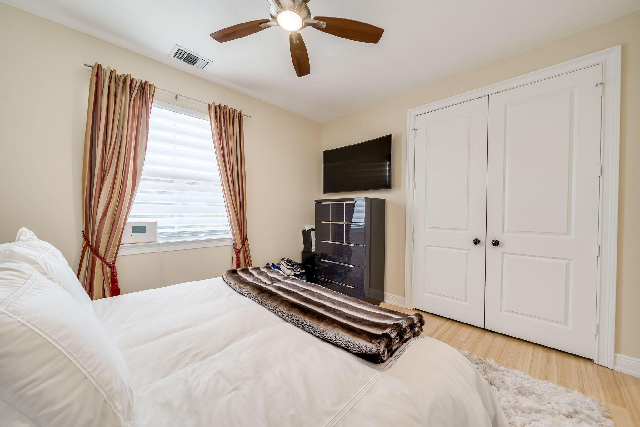 50 Via Poinciana Lane Boca Raton, FL 33487 - Photo 25 of 45 2nd floor guest bedroom 1