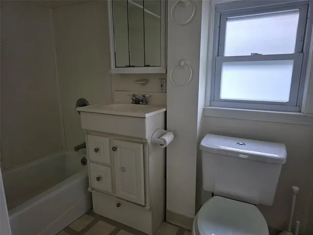 $1,750 | 42 Spring Forest Avenue, Binghamton, NY 13905