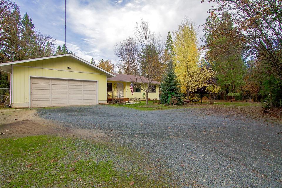1550 Queens Branch Road Rogue River, OR 97537 - Photo 16 of 20 Additional Photo