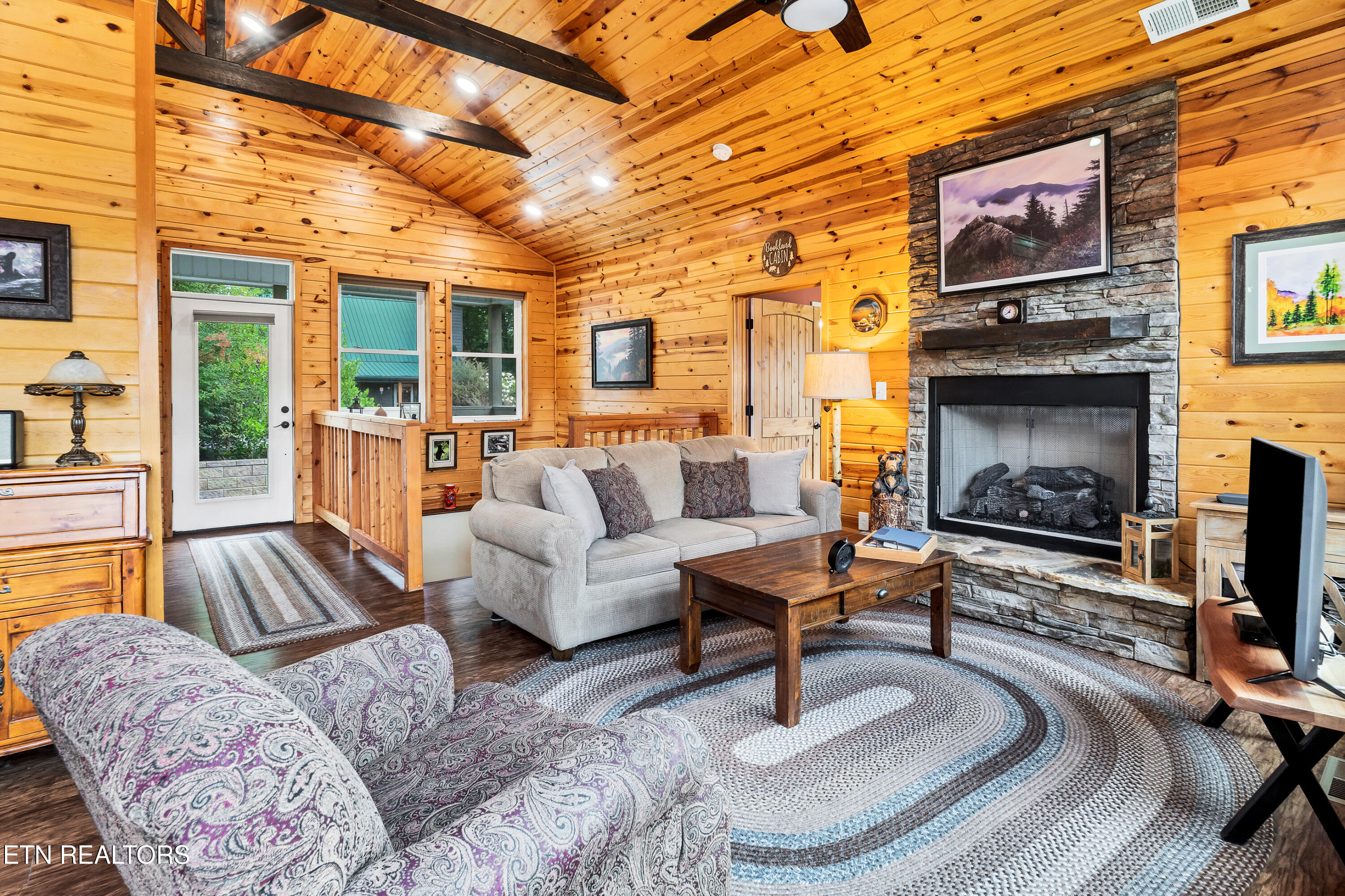 228 Ace Gap Road Townsend, TN 37882 - Photo 7 of 48 Great Room