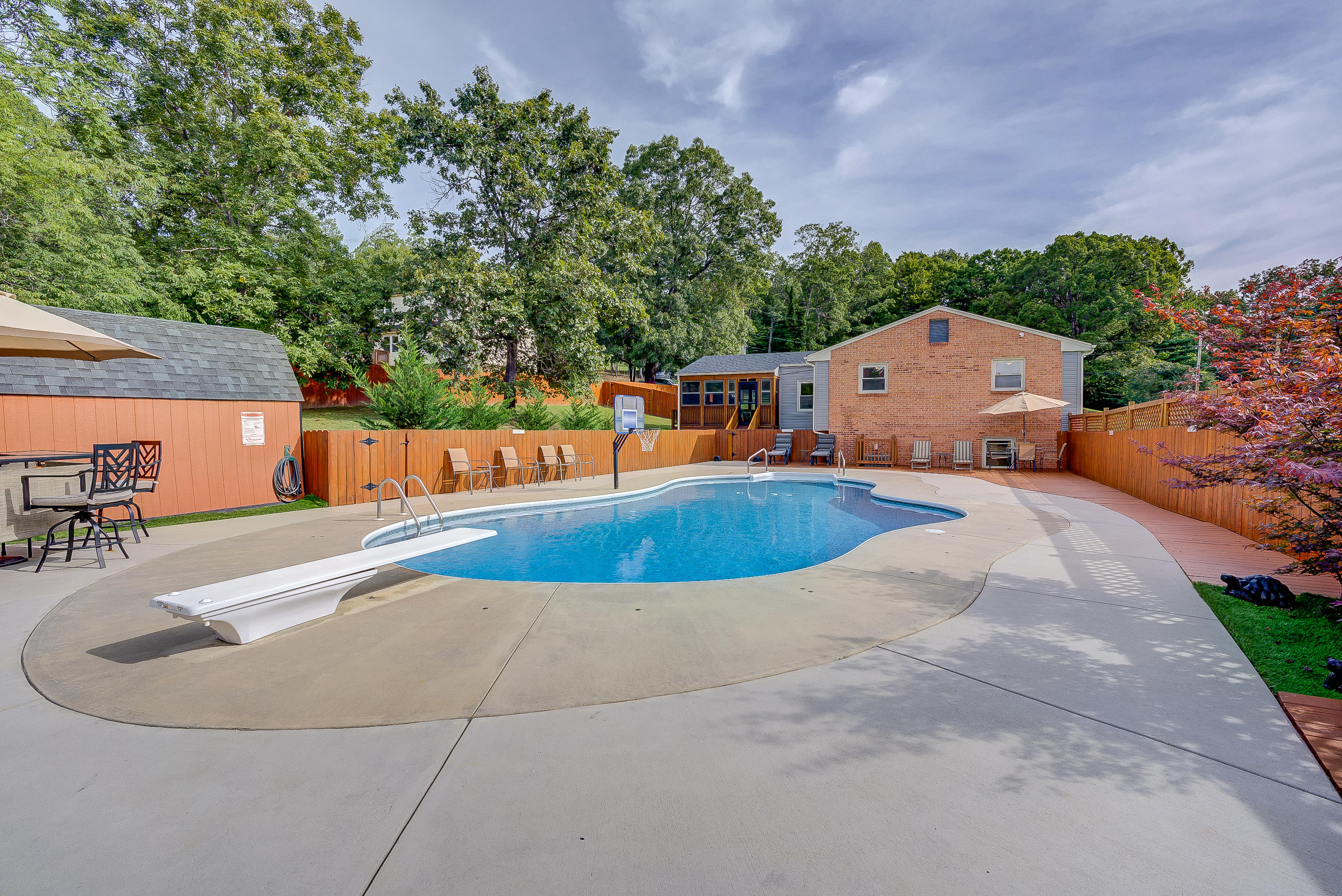 97 Walnut Drive Blue Ridge, VA 24064 - Photo 14 of 39 41