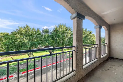 $335,990 | 2727 North Price Road, Unit 57, Chandler, AZ 85224