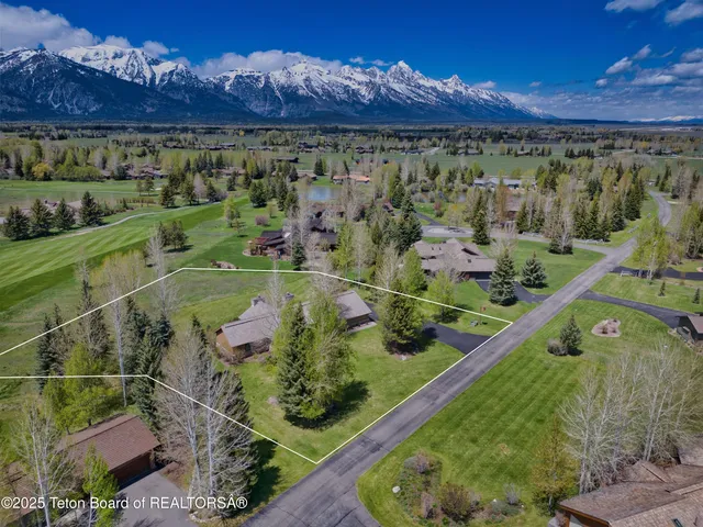 $3,750,000 | 6275 North Aspen Drive, Jackson, WY 83001