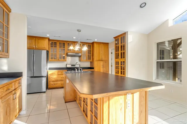 $309,000 | 327 Gibbs Road, Pensacola, FL 32507