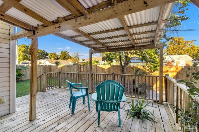 $309,000 | 327 Gibbs Road, Pensacola, FL 32507