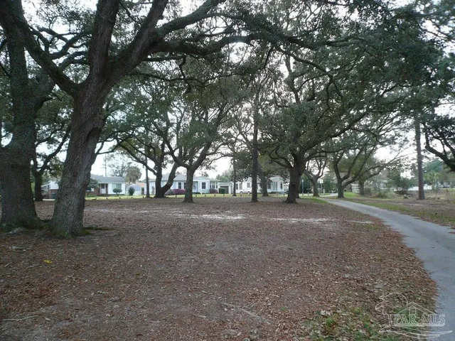 $309,000 | 327 Gibbs Road, Pensacola, FL 32507