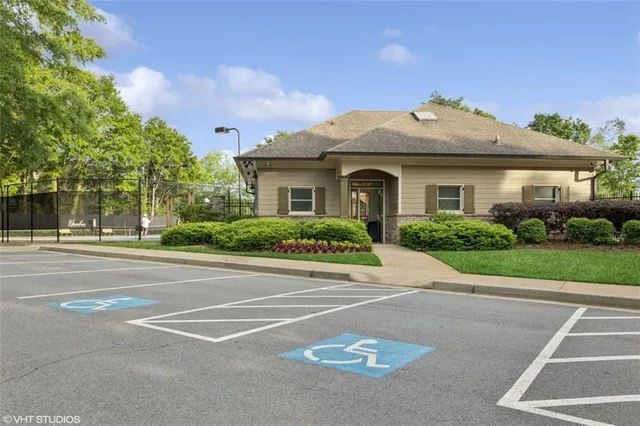 $3,200 | 230 Bluff Oak Drive, Roswell, GA 30076