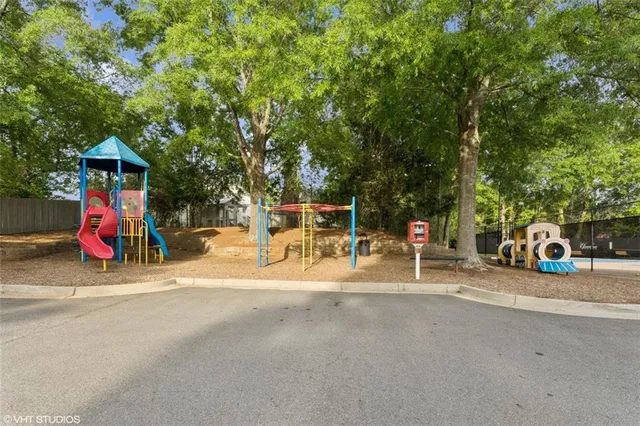 $3,200 | 230 Bluff Oak Drive, Roswell, GA 30076