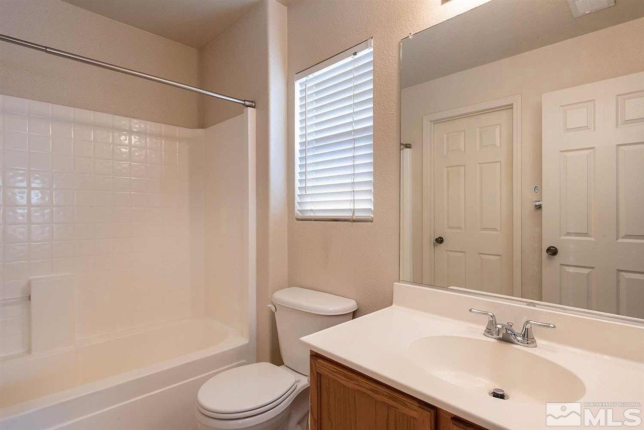 8925 Griffon Court Reno, NV 89506 - Photo 10 of 16 Photo 10