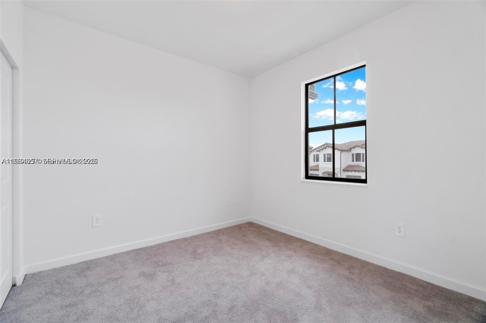 24643 Southwest 119th Court, Unit 24643 Homestead, FL 33032 - Photo 17 of 31