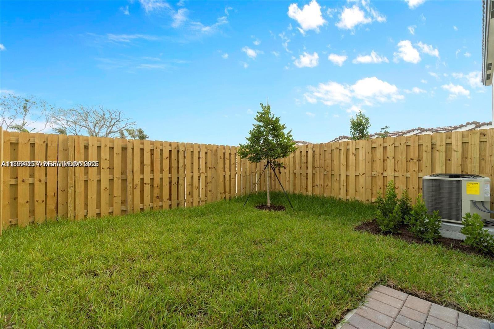 24643 Southwest 119th Court, Unit 24643 Homestead, FL 33032 - Photo 27 of 31