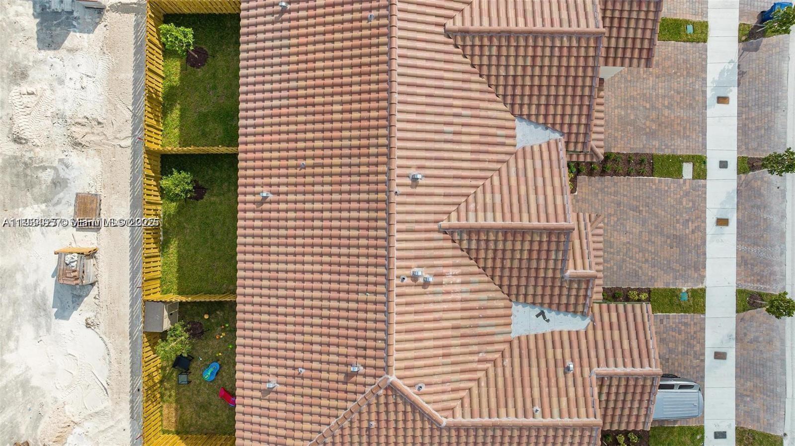 24643 Southwest 119th Court, Unit 24643 Homestead, FL 33032 - Photo 29 of 31