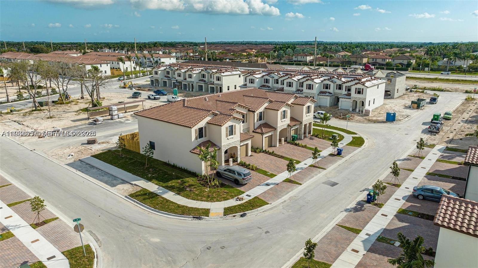 24643 Southwest 119th Court, Unit 24643 Homestead, FL 33032 - Photo 3 of 31