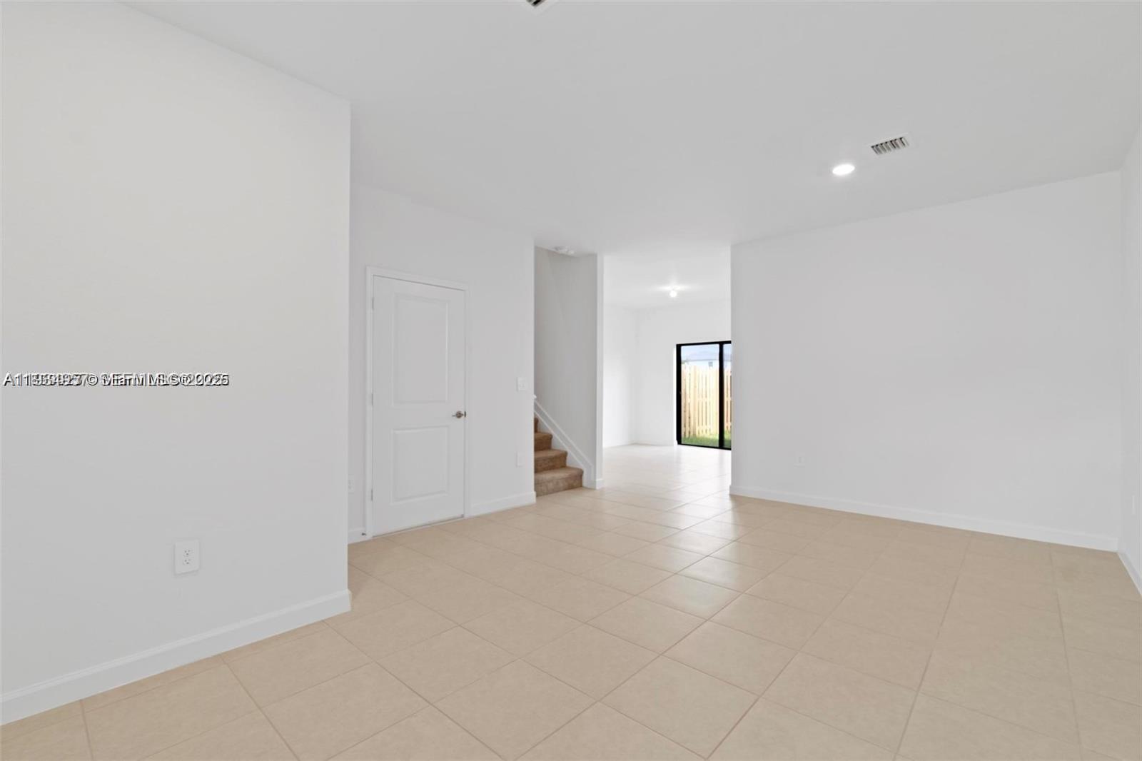 24643 Southwest 119th Court, Unit 24643 Homestead, FL 33032 - Photo 6 of 31