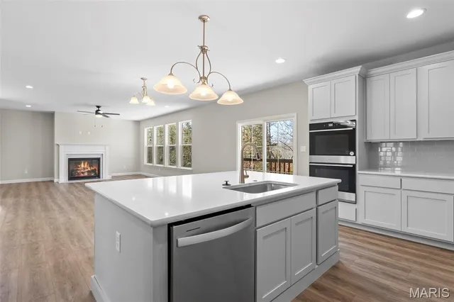 $867,900 | 1 Tbb Waterford Ii @ Persimmon Trace, Weldon Spring, MO 63304