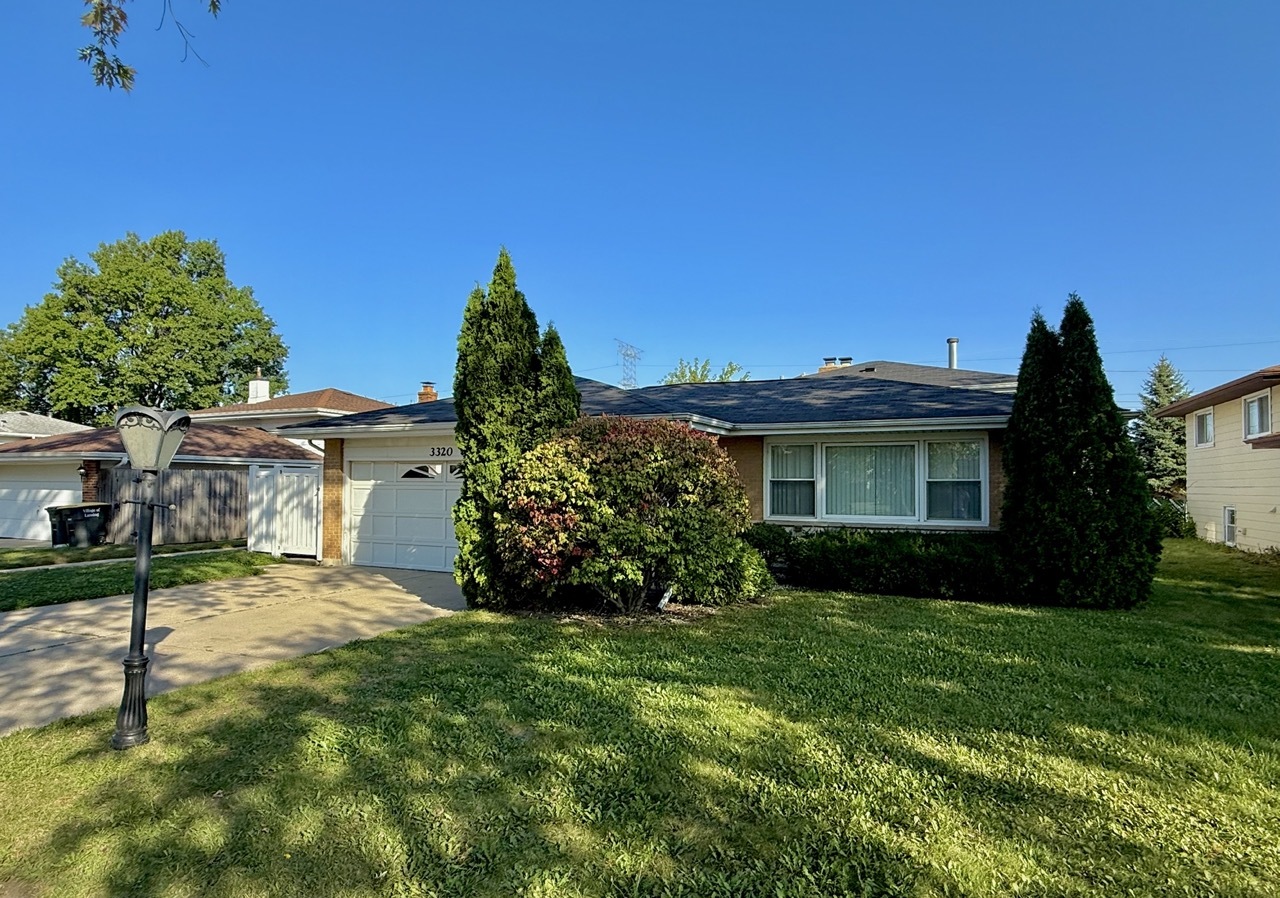 3320 191st Street Lansing, IL 60438 - Photo 2 of 19