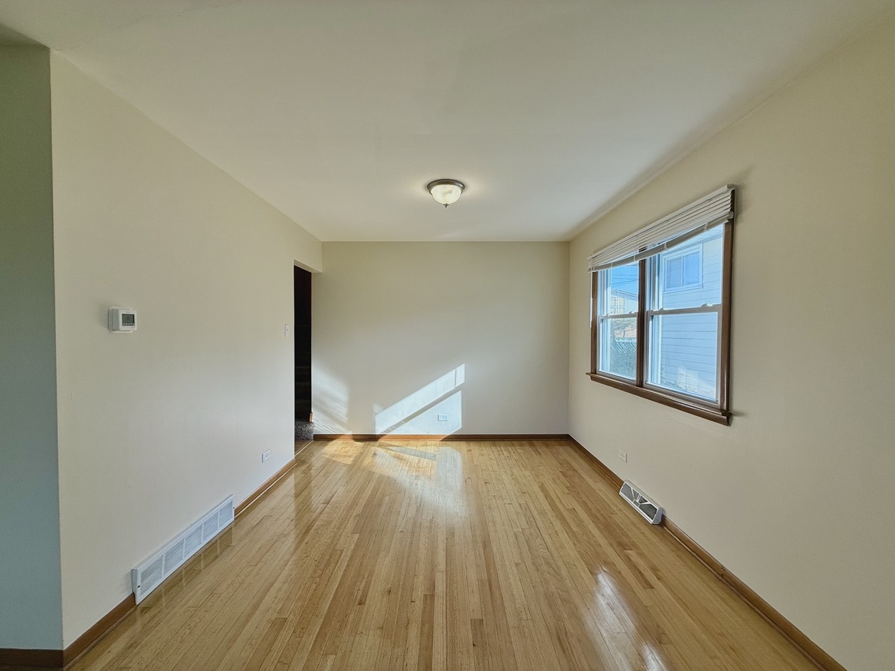 3320 191st Street Lansing, IL 60438 - Photo 5 of 19