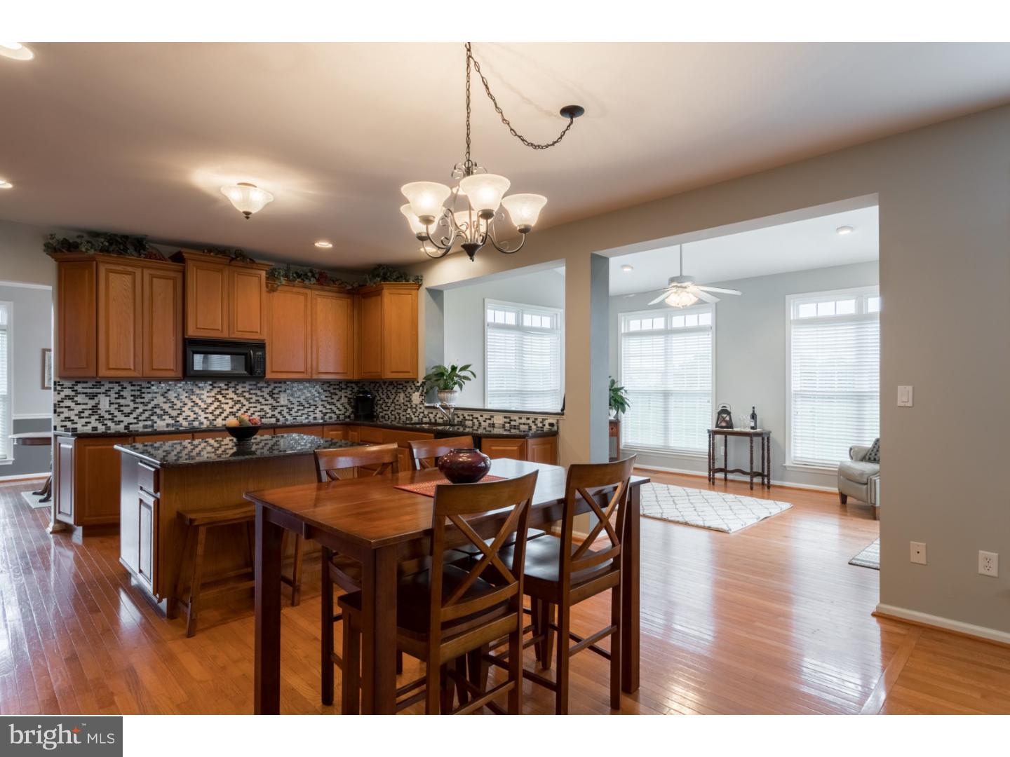 140 Canal Way Newark, DE 19702 - Photo 1 of 25 Kitchen