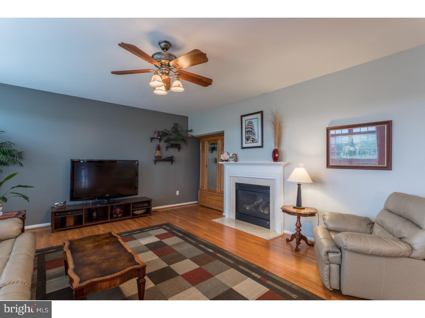 140 Canal Way Newark, DE 19702 - Photo 11 of 25 Family Room