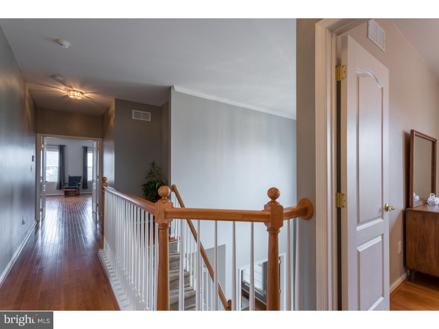 140 Canal Way Newark, DE 19702 - Photo 15 of 25 Hallway
