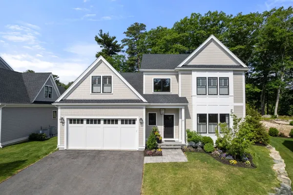 $2,090,000 | 106 Horrigan Drive, Unit 21, Dedham, MA 02026