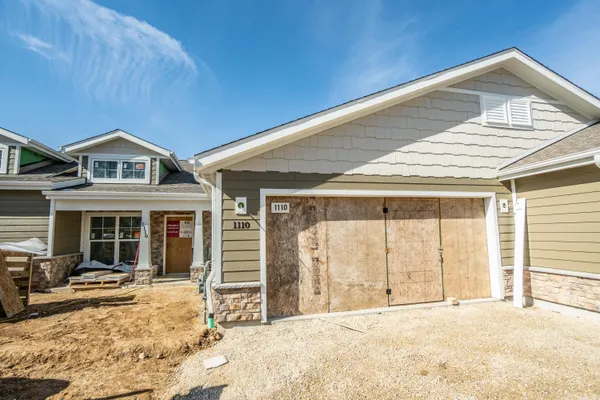 $430,000 | 1110 Harbor Court, West Bend, WI 53095