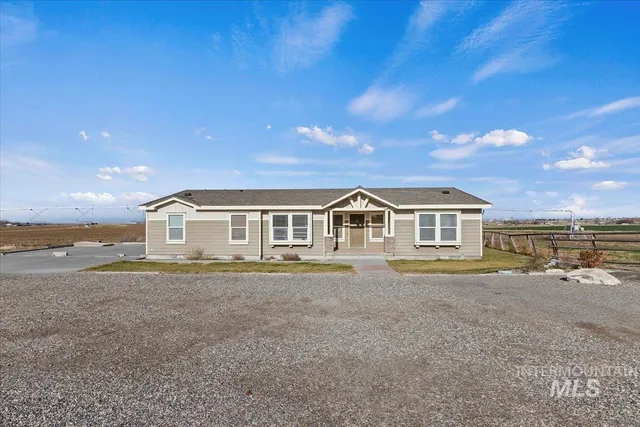 $474,999 | 1350 East 3900th Street North, Buhl, ID 83316