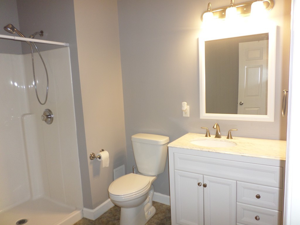 21 Hampshire Road, Unit 108 Methuen, MA 01844 - Photo 12 of 17