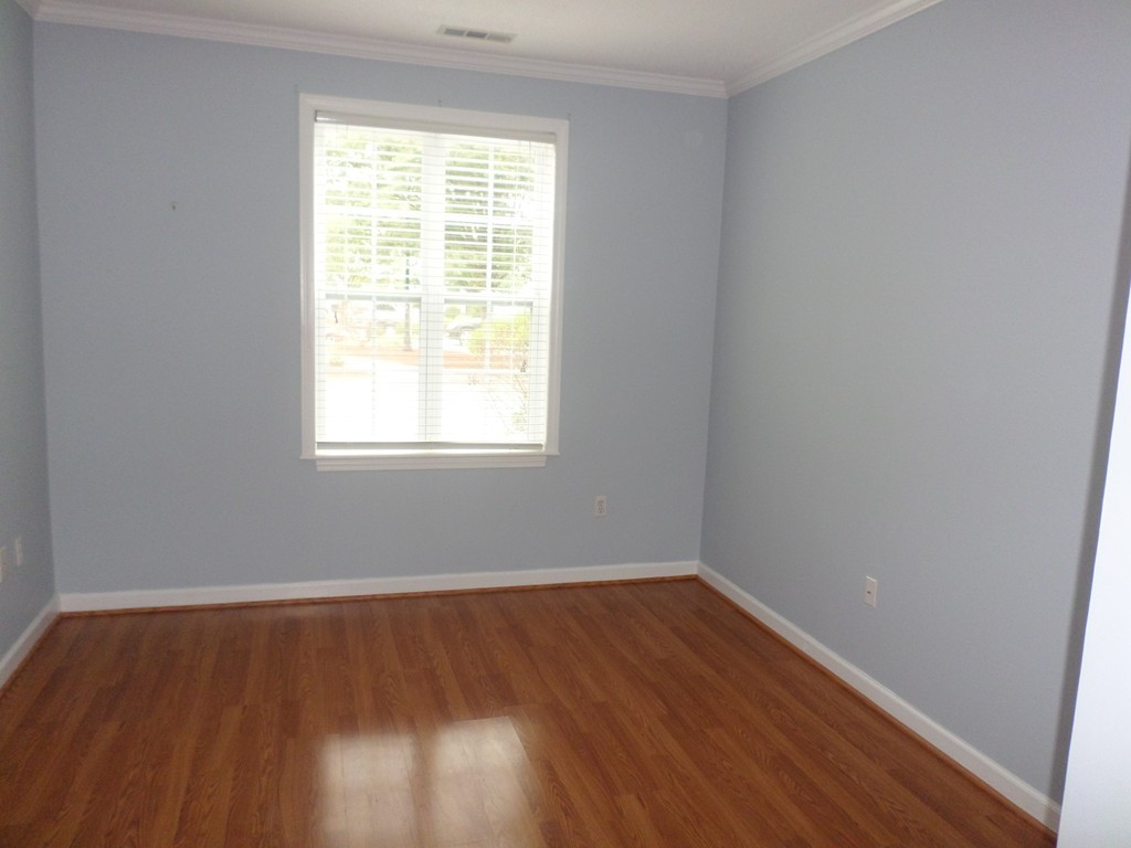 21 Hampshire Road, Unit 108 Methuen, MA 01844 - Photo 10 of 17