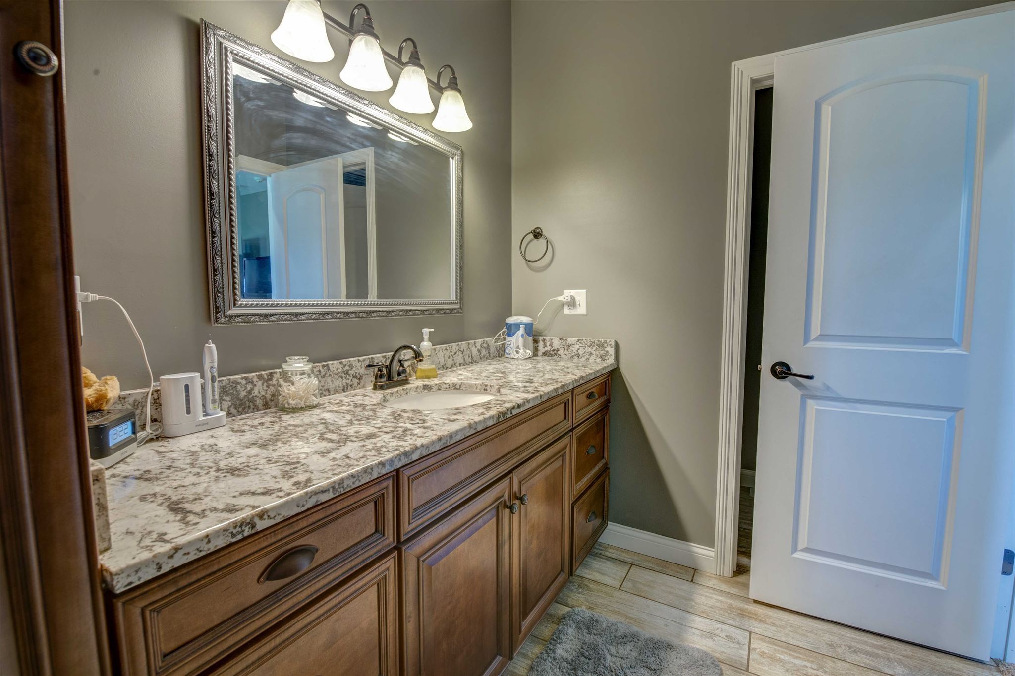 10541 Edison Road Osceola, IN 46561 - Photo 21 of 36 Gallery Image 21