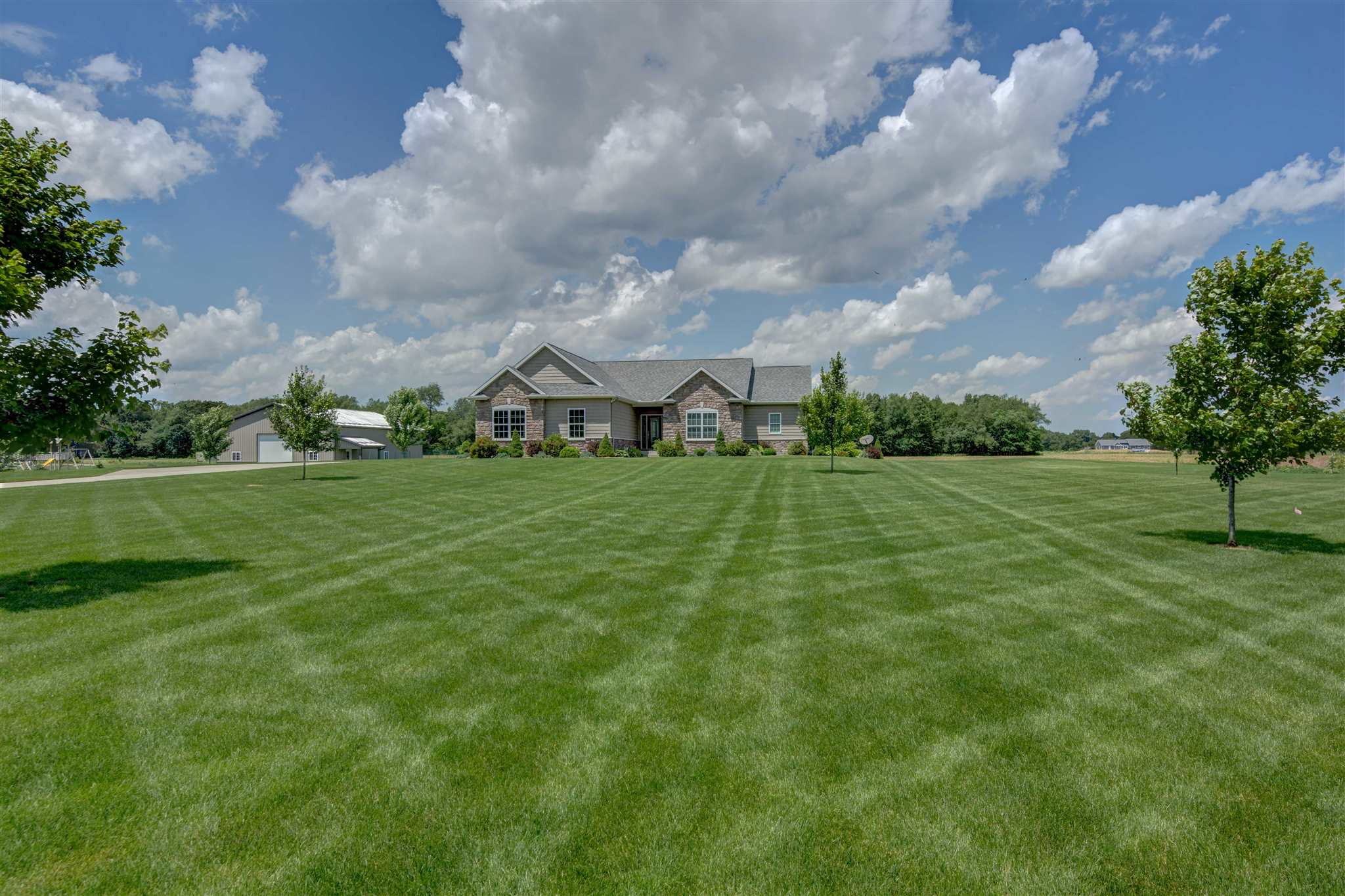 10541 Edison Road Osceola, IN 46561 - Photo 31 of 36 Gallery Image 31