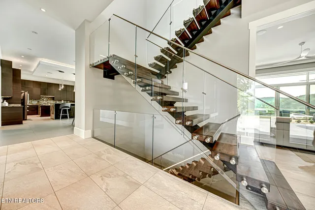 $11,497,000 | 201 Crown Jewel Lane, La Follette, TN 37766