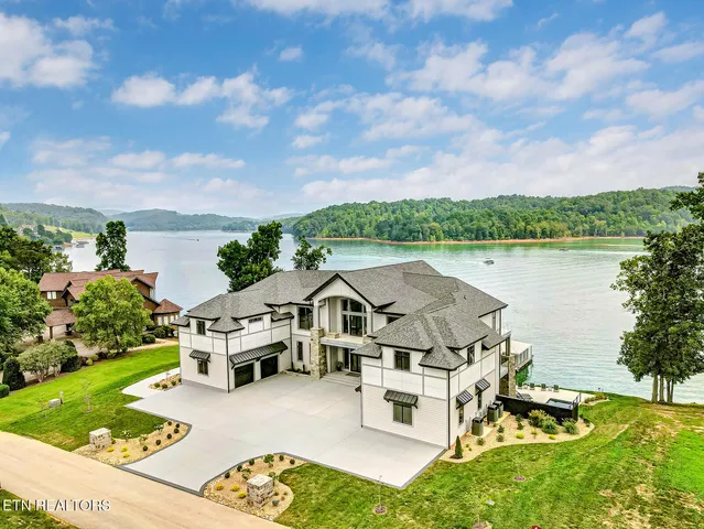$11,497,000 | 201 Crown Jewel Lane, La Follette, TN 37766