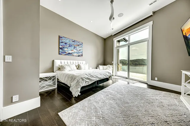 $11,497,000 | 201 Crown Jewel Lane, La Follette, TN 37766