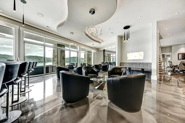 $11,497,000 | 201 Crown Jewel Lane, La Follette, TN 37766