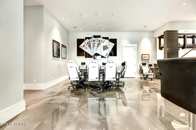 $11,497,000 | 201 Crown Jewel Lane, La Follette, TN 37766