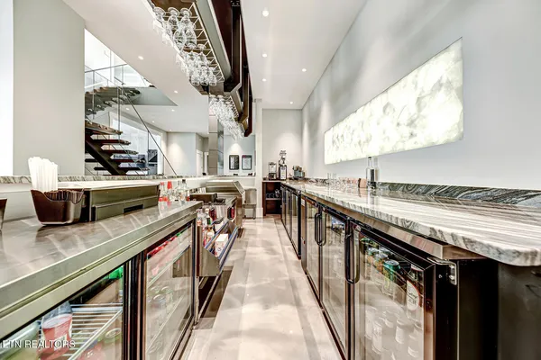 $11,497,000 | 201 Crown Jewel Lane, La Follette, TN 37766