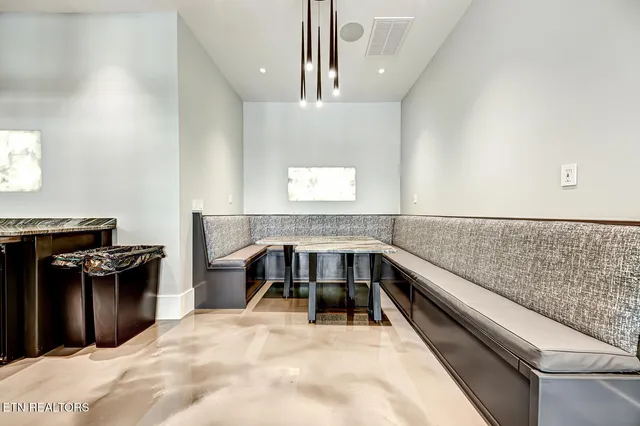 $11,497,000 | 201 Crown Jewel Lane, La Follette, TN 37766