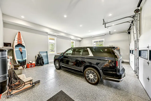 $11,497,000 | 201 Crown Jewel Lane, La Follette, TN 37766