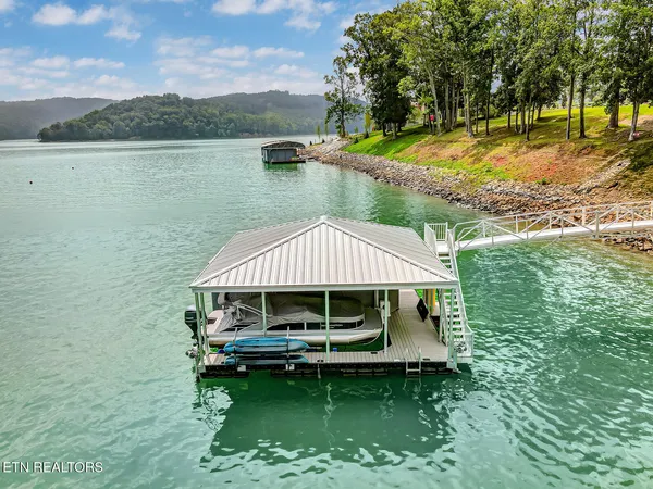 $11,497,000 | 201 Crown Jewel Lane, La Follette, TN 37766