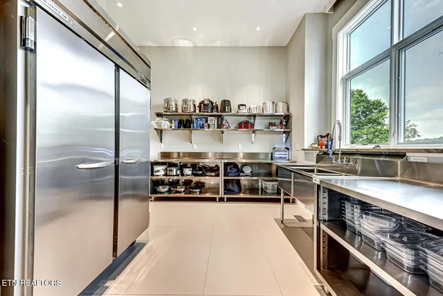 $11,497,000 | 201 Crown Jewel Lane, La Follette, TN 37766