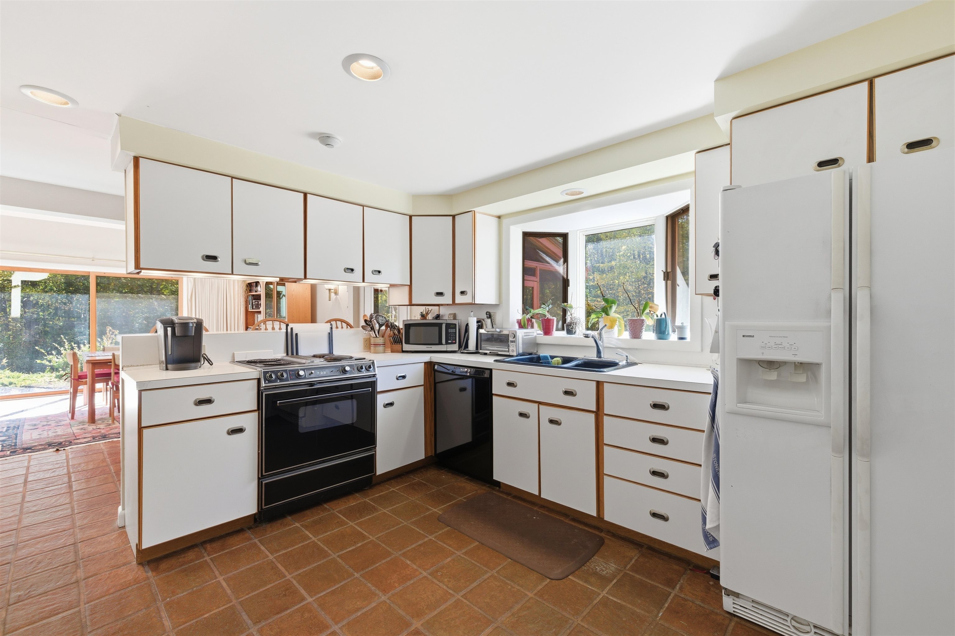 733 North Road Candia, NH 03034 - Photo 14 of 39