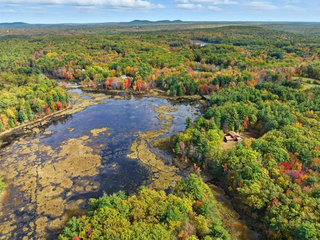 $800,000 | 733 North Road, Candia, NH 03034