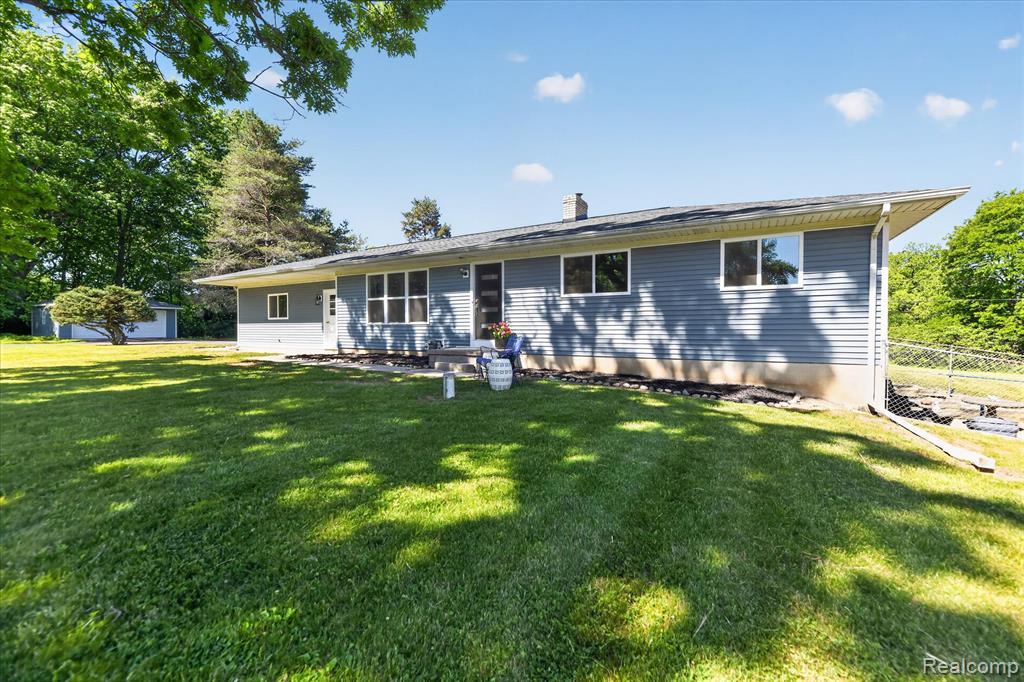 2250 Montague Road Davison, MI 48423 - Photo 6 of 45
