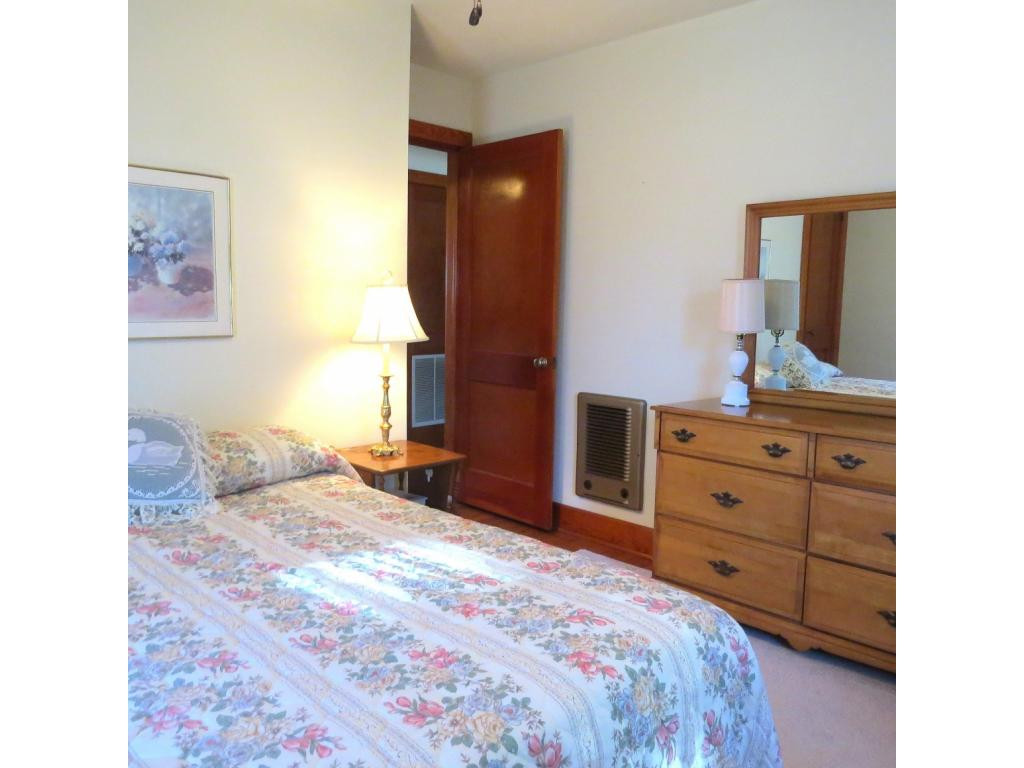 1612 Wendover Road Bristol, VA 24201 - Photo 20 of 26 bedroom 3